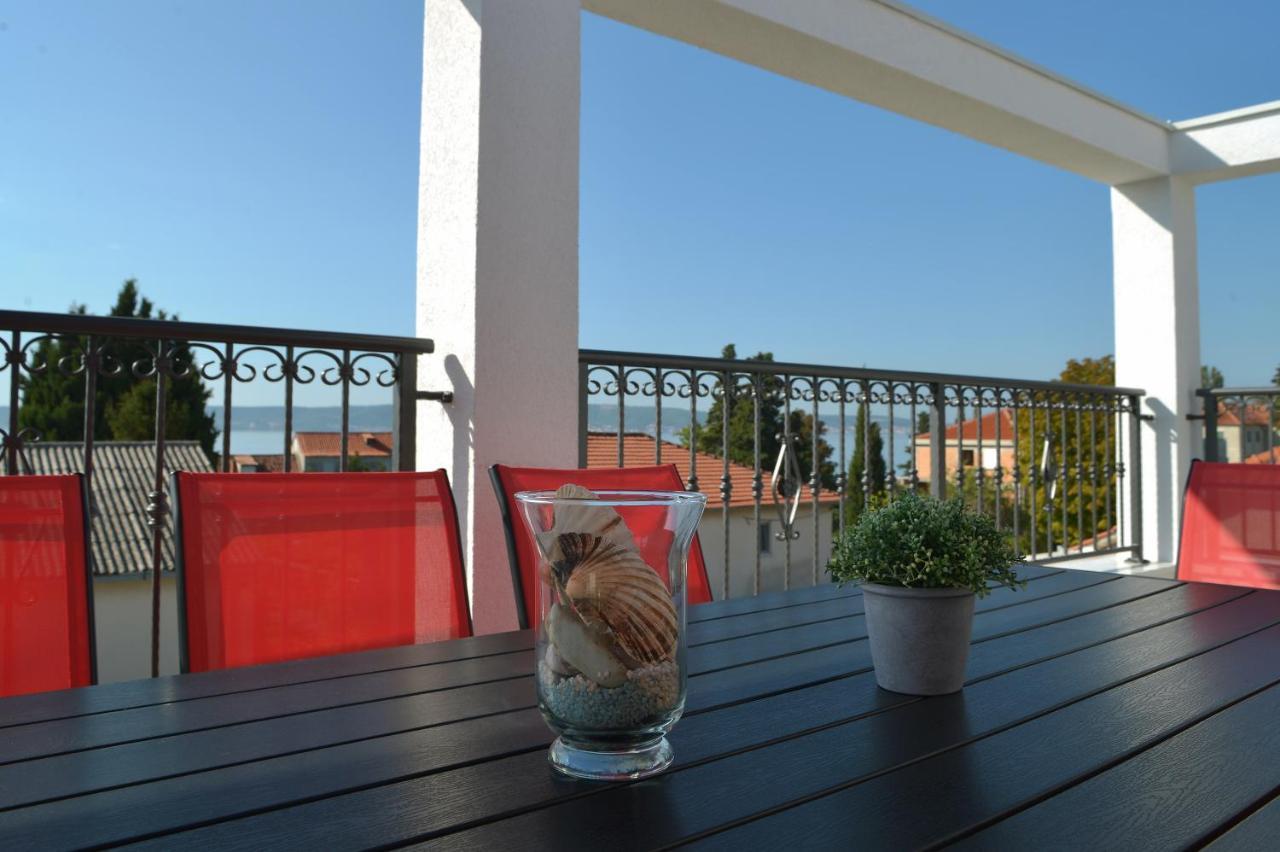 New Apartments 9 Minutes From Split Airport Каштела Екстер'єр фото